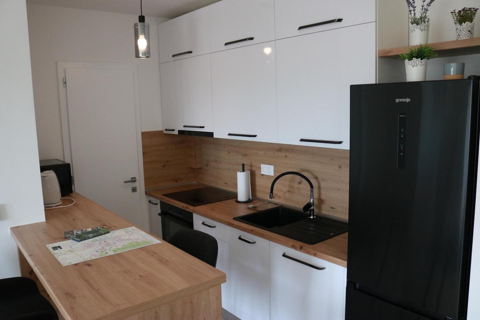 Apartment Queen Karlovac Ngoại thất bức ảnh
