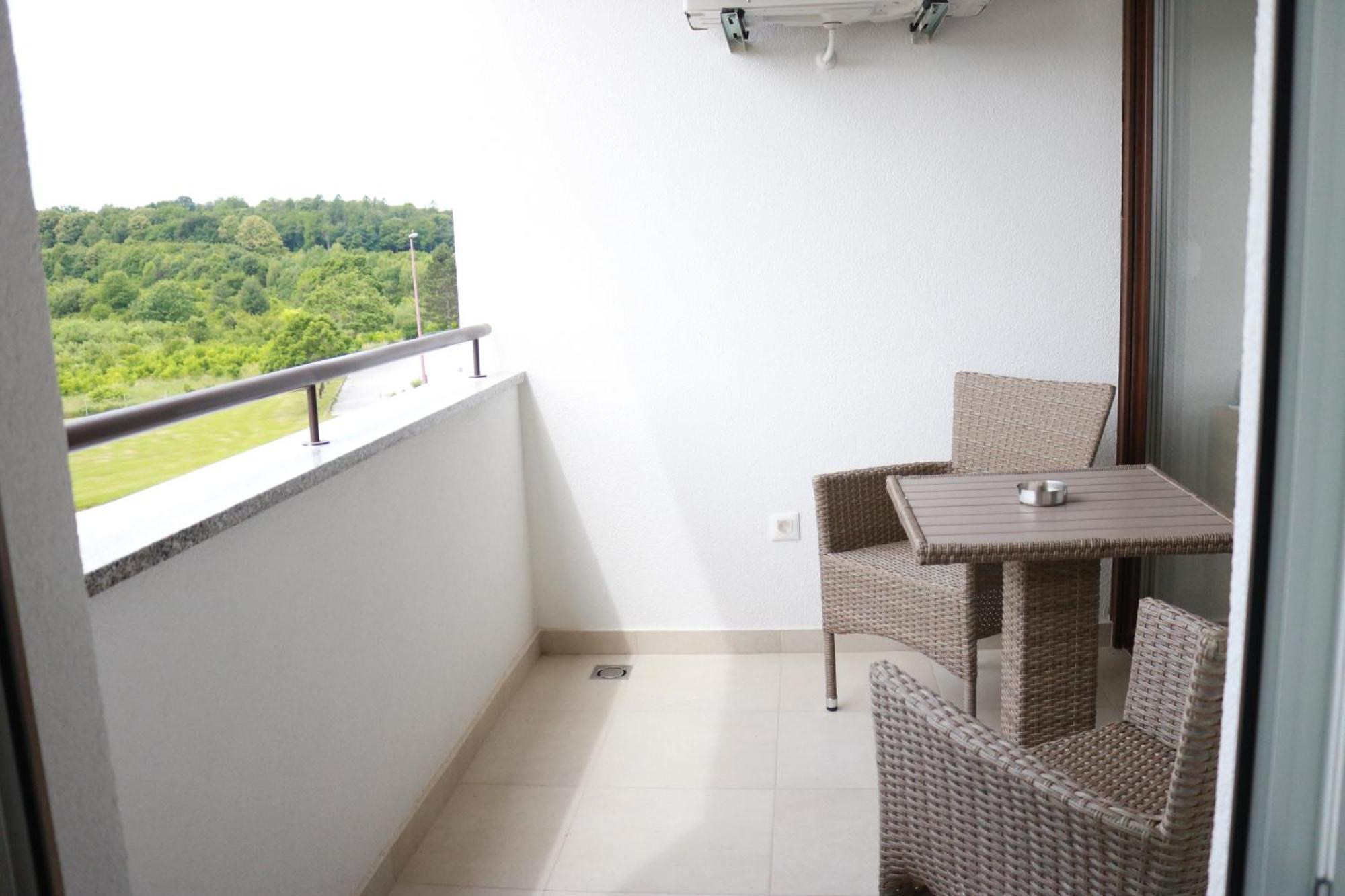 Apartment Queen Karlovac Ngoại thất bức ảnh